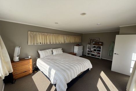 Photo of property in 38b Stillwater Crescent, Stillwater, Silverdale, 0993