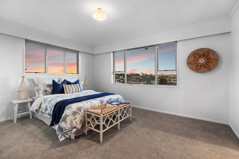 Photo of property in 23 Terrace Avenue, Mount Maunganui, 3116