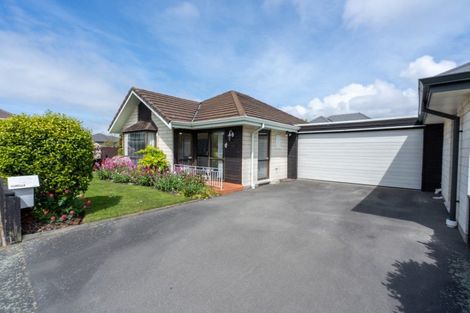 Photo of property in 1/56 Devon Street, Sydenham, Christchurch, 8023