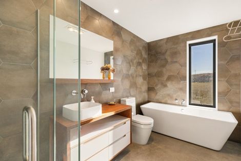 Photo of property in 525 Maori Point Road, Tarras, Cromwell, 9383