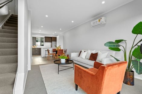 Photo of property in 118 Symes Drive, Red Beach, 0932