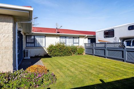Photo of property in 51 Wilson Street, Hawera, 4610