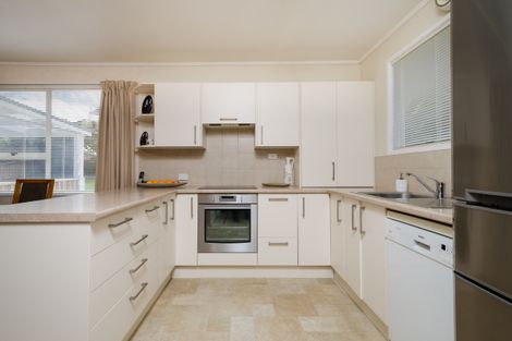 Photo of property in 14 Athenic Avenue, Lynfield, Auckland, 1042