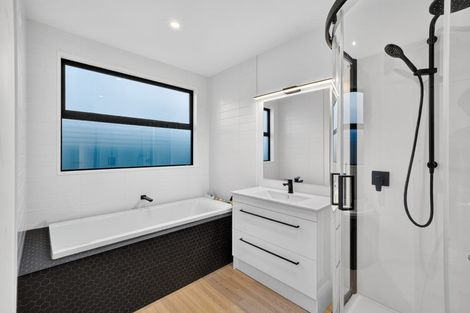 Photo of property in 79 Bannister Street, Jacks Point, Queenstown, 9371