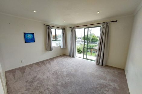 Photo of property in 66a Waimumu Road, Massey, Auckland, 0614