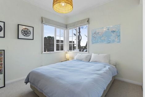 Photo of property in 73 Norwood Road, Bayswater, Auckland, 0622