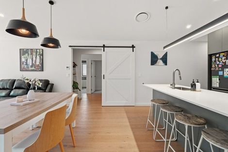 Photo of property in 19 Grain Close, Jacks Point, 9371