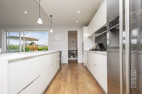 Photo of property in 11 Floyd Road, Riverhead, 0820