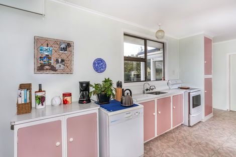 Photo of property in 42 George Street, Waiuku, 2123