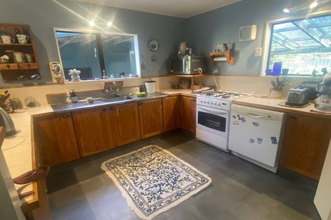 Photo of property in 8 Escort Grove, Awapuni, Palmerston North, 4412