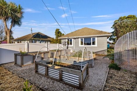 Photo of property in 6 Westcott Street, Dallington, Christchurch, 8061