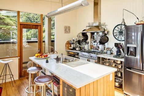 Photo of property in 612 Marine Drive, Days Bay, Lower Hutt, 5013