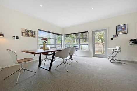 Photo of property in 74 Amesbury Drive, Churton Park, Wellington, 6037