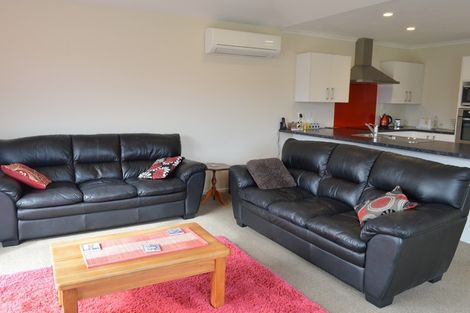 Photo of property in 4 Mcmullan Place, Oamaru North, Oamaru, 9400