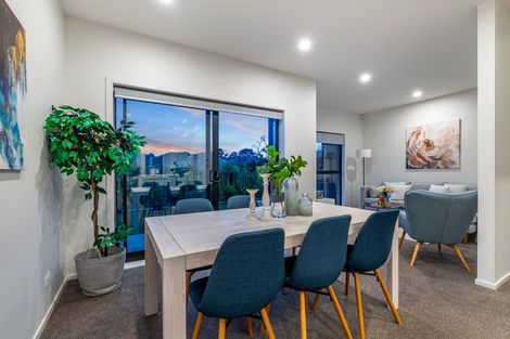 Photo of property in 40 Koreke Close, Kenepuru, Porirua, 5022