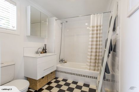 Photo of property in 1/54 Old Wairoa Road, Papakura, 2110