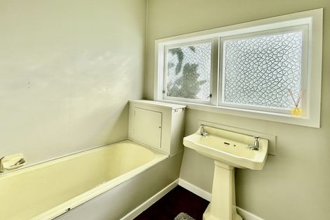 Photo of property in 7a Audrey Road, Takapuna, Auckland, 0620