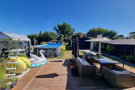 Photo of property in 2/33 Searells Road, Strowan, Christchurch, 8052