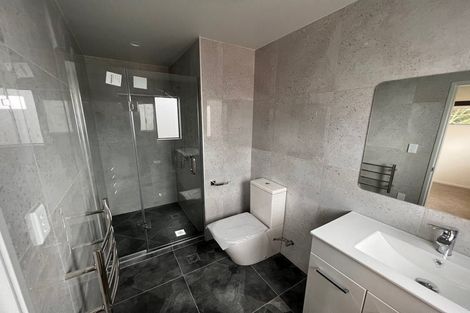 Photo of property in 17b Knox Road, Swanson, Auckland, 0612