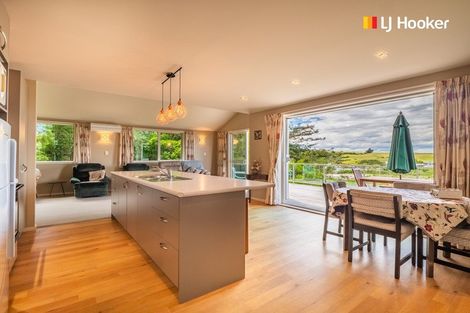 Photo of property in 47 Sheffield Street, Taieri Mouth, Brighton, 9091