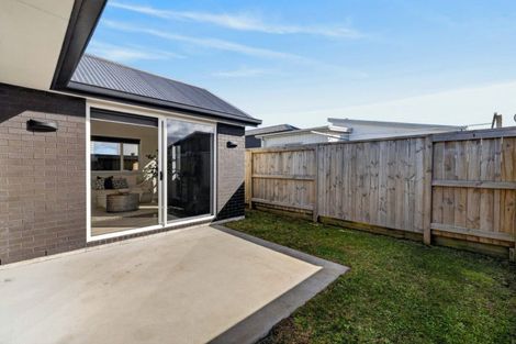 Photo of property in 5 Houpara Place, Papamoa, 3118