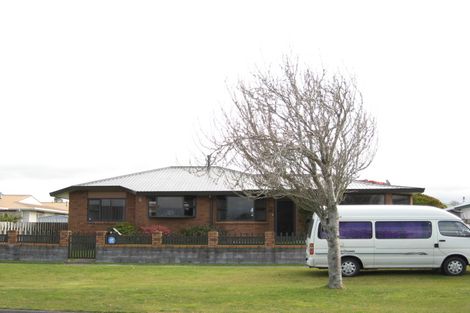 Photo of property in 17 Portia Street, Stratford, 4332