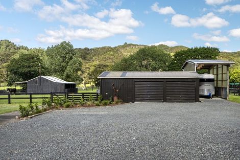 Photo of property in 2493 Hunua Road, Hunua, Papakura, 2583