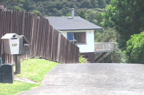 Photo of property in 1/14 Spinella Drive, Bayview, Auckland, 0629