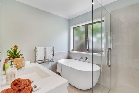 Photo of property in 6 Strasbourge Street, Martinborough, 5711