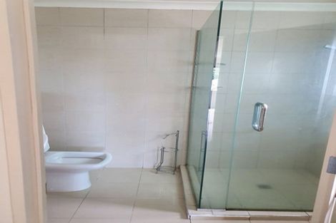 Photo of property in 52b Royal View Road, Te Atatu South, Auckland, 0610