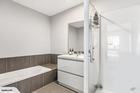 Photo of property in 90 Arion Road, Takanini, 2112