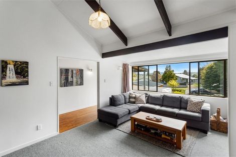 Photo of property in 20 Epping Place, Richmond Heights, Taupo, 3330
