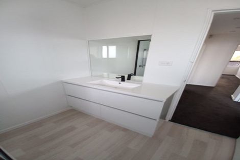 Photo of property in 1/90 Bayswater Crescent, Bromley, Christchurch, 8062