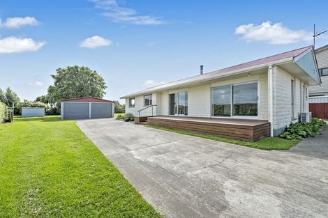 Photo of property in 55 Park Terrace, Waikuku Beach, 7473