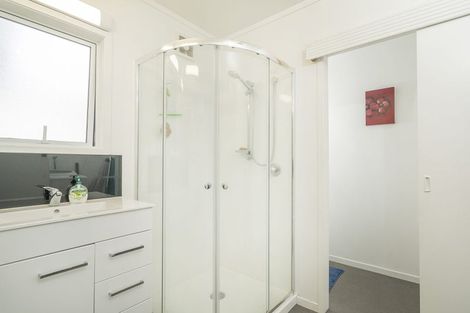 Photo of property in 66 Windsor Drive, Tairua, 3508