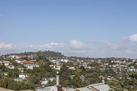 Photo of property in 23a Sefton Avenue, Grey Lynn, Auckland, 1021