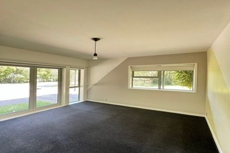 Photo of property in 31 Burns Lane, Kumeu, 0892