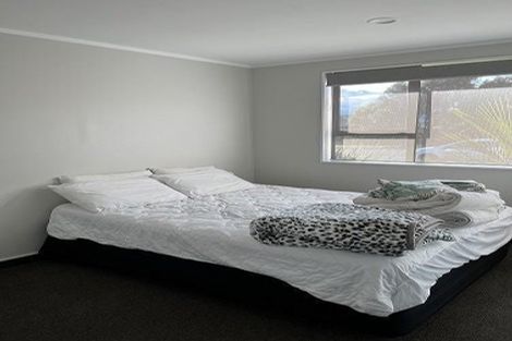 Photo of property in 58 Guildford Drive, Paraparaumu, 5032