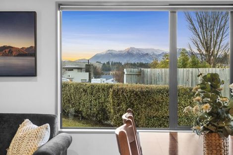 Photo of property in 11 Juno Place, Wanaka, 9305