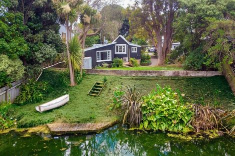 Photo of property in 42 Kuku Street, Te Awanga, 4102