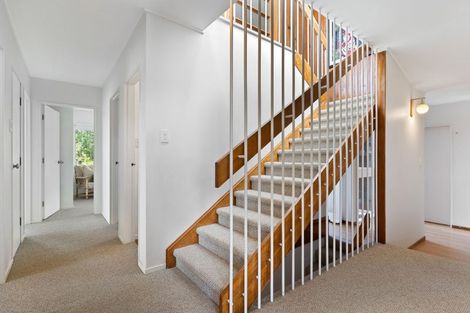 Photo of property in 31 Mcdowell Crescent, Hillcrest, Auckland, 0627