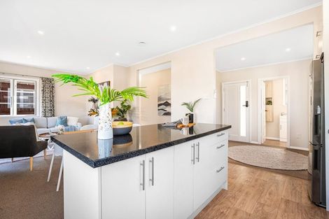 Photo of property in 2 Taita Drive, Boulcott, Lower Hutt, 5011