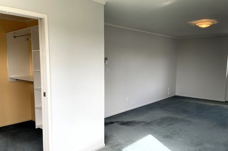 Photo of property in 106 Sturges Road, Henderson, Auckland, 0612