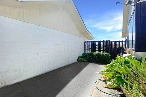 Photo of property in Carmichael Courts, 16/14 Wharenui Road, Upper Riccarton, Christchurch, 8041