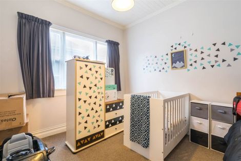 Photo of property in 35 Burns Street, South Dunedin, Dunedin, 9012