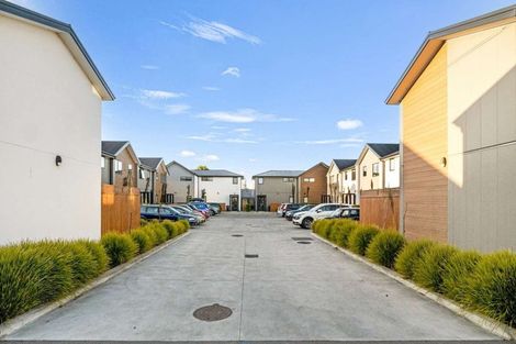 Photo of property in 3/25 Hargest Crescent, Sydenham, Christchurch, 8023