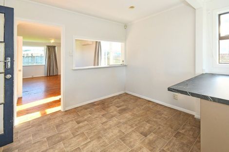 Photo of property in 4 Bowen Street, Manurewa East, Auckland, 2102