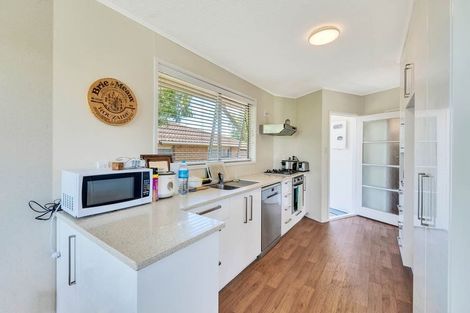 Photo of property in 13 Harmel Road, Glendene, Auckland, 0602