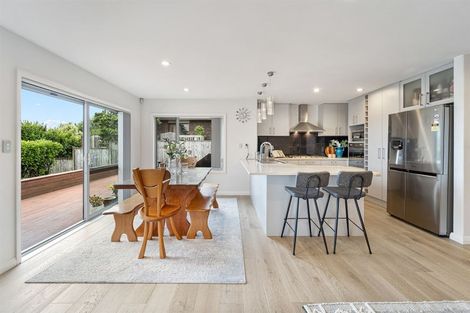 Photo of property in 30 Schnapper Rock Road, Schnapper Rock, Auckland, 0632