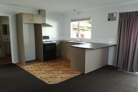 Photo of property in 6 Kenmore Street, Westown, New Plymouth, 4310